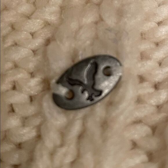 American Eagle Sweater  - Picture 4 of 4